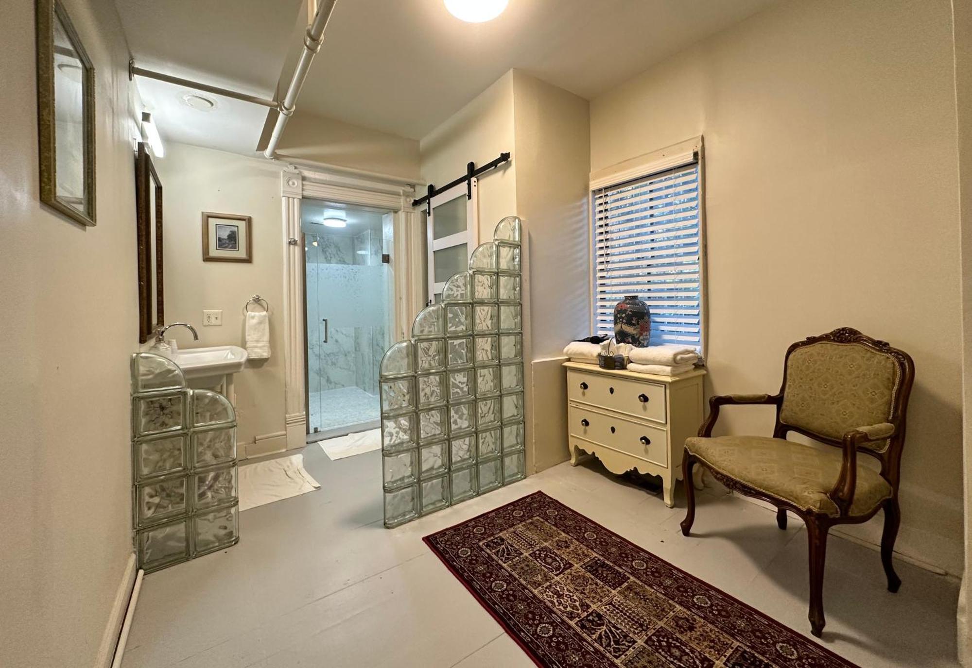 서배너 Amethyst Garden B&B 외부 사진