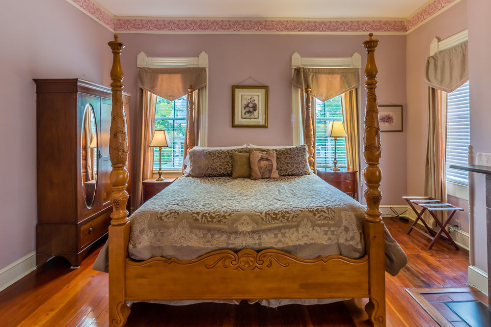 서배너 Amethyst Garden B&B 외부 사진